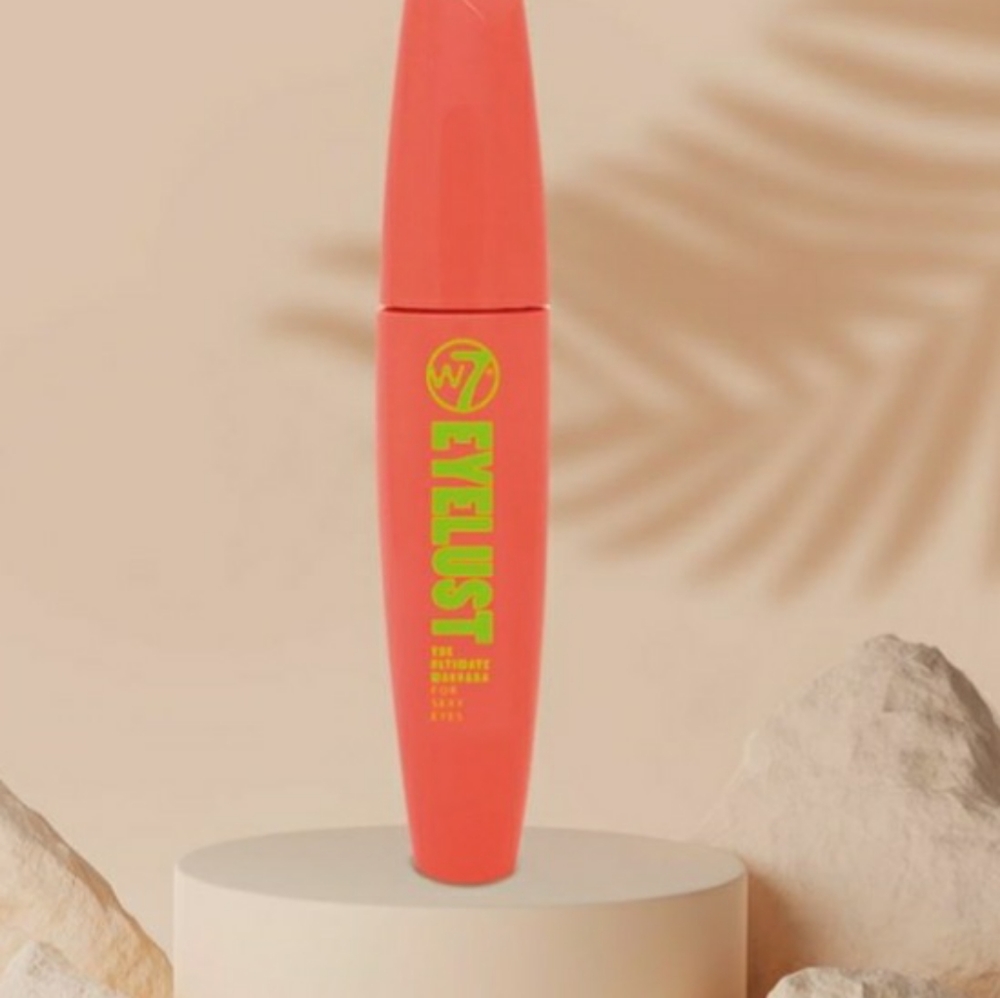 EYELUST MASCARA FOR LONGER LASHES